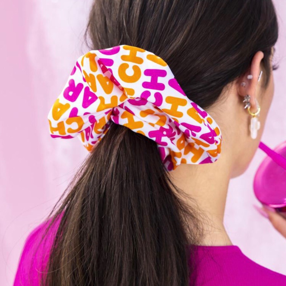 Charli x Dunkin' Oversized Scrunchies 2021
